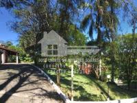 LINDA CHÁCARA  MOBILIADA - Serra Negra SP.