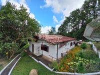 LINDA CHÁCARA  MOBILIADA - Serra Negra SP.