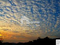 LINDA CHÁCARA COM POTENCIAL COMERCIAL/RESIDENCIAL.