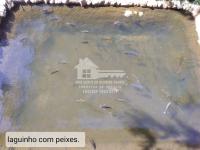 LINDA CHÁCARA COM POTENCIAL COMERCIAL/RESIDENCIAL.