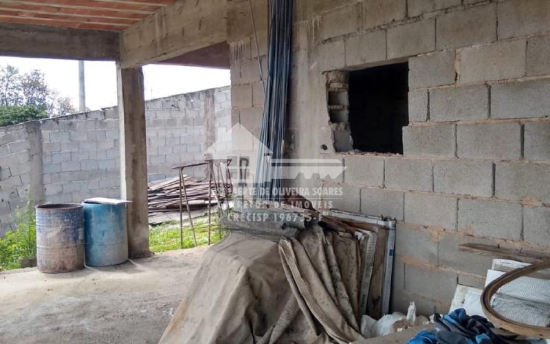 CASA EM CONSTRUÇÃO