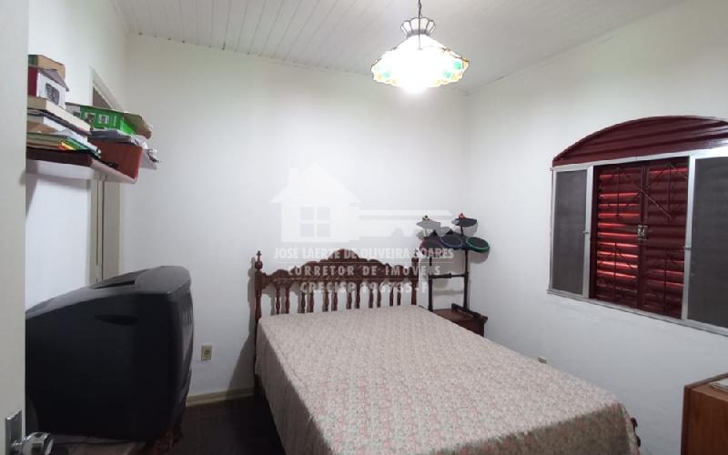 CHÁCARA - BAIRRO DAS POSSES.