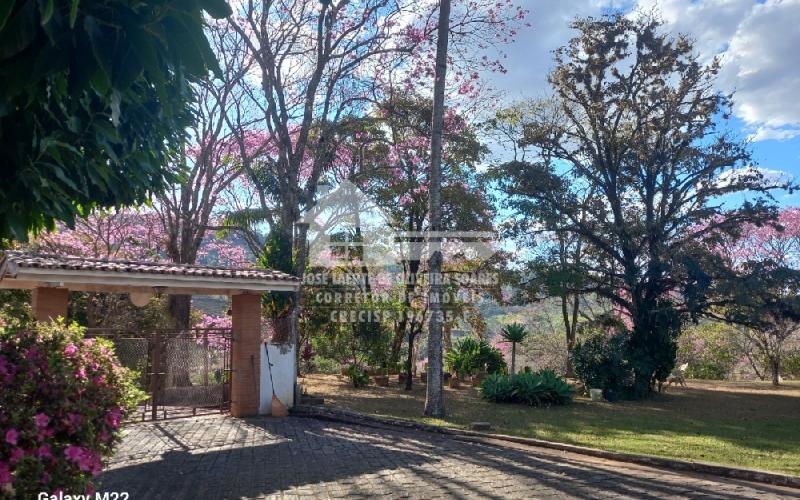 CASA ALTO PADRÃO - TRÊS BARRAS