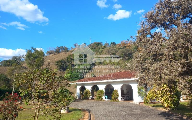 CASA ALTO PADRÃO - TRÊS BARRAS