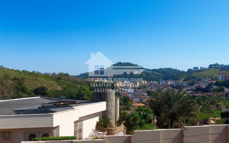 CASA ALTO PADRÃO - JD GUSTAVO