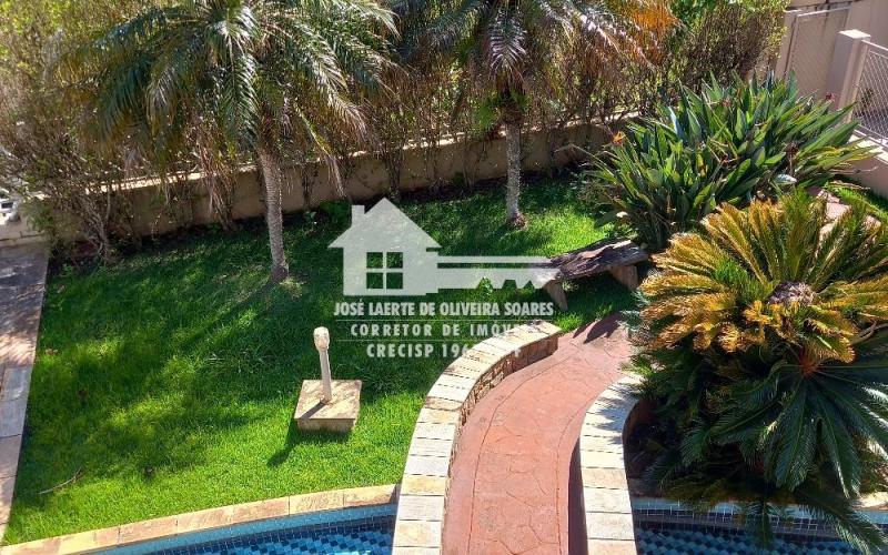 CASA ALTO PADRÃO - JD GUSTAVO